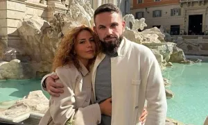 Vợ chồng triệu phú tiền điện tử bị bắt cóc, chôn xác dưới sa mạc